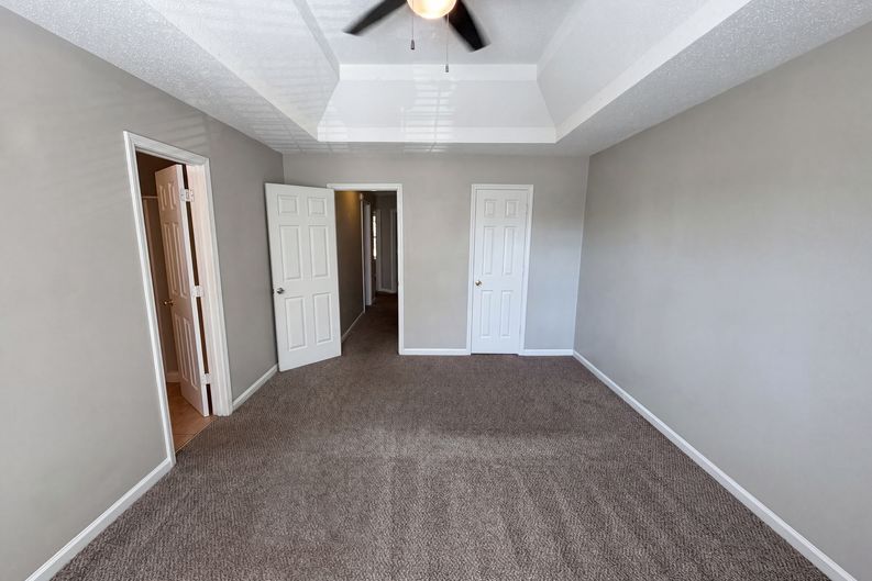 Photo 12 of 26 of 3045 Stonebridge Creek Dr, Lithonia, GA