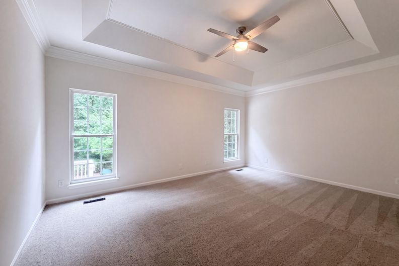 Photo 6 of 19 of 153 Montrose Dr, Mooresville, NC