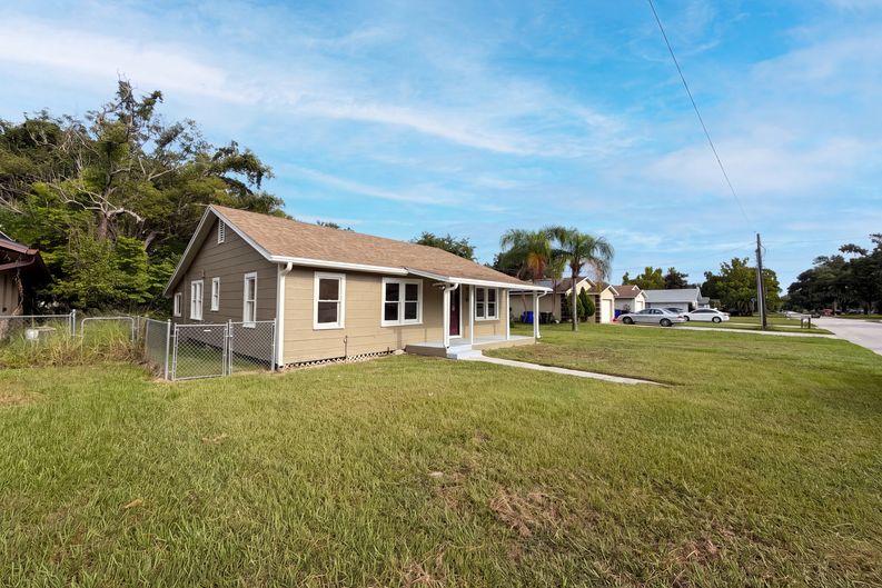 Photo 20 of 24 of 718 Alabama Ave, Saint Cloud, FL