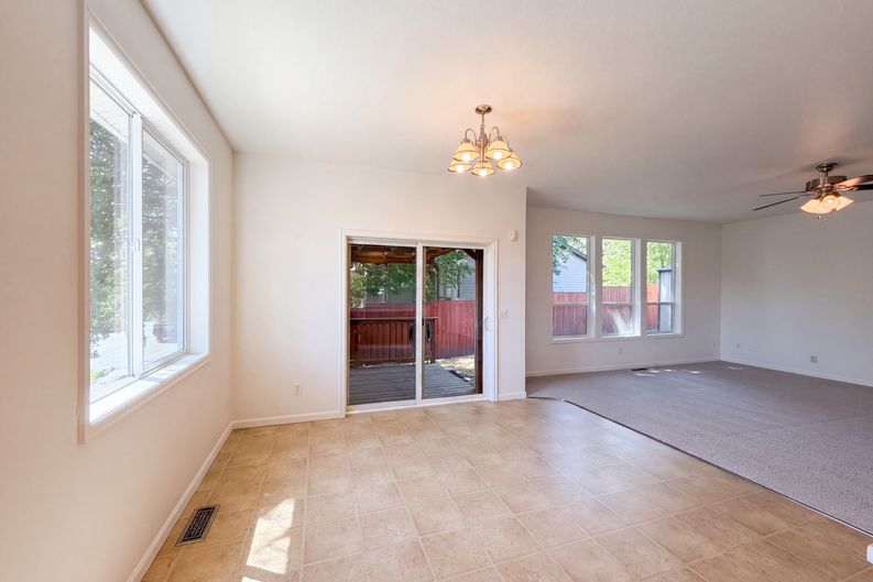 Photo 6 of 23 of 19015 SW Jessica Way, Beaverton, OR
