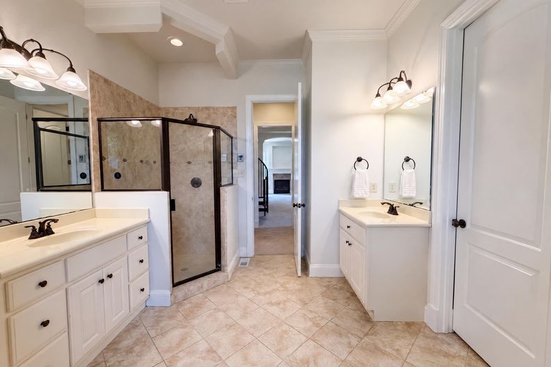 Photo 9 of 42 of 3027 Krogen Ct, Creedmoor, NC