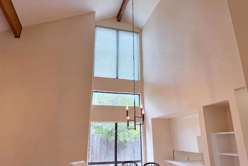 Photo 6 of 16 of 3801 Menchaca Rd, Austin, TX