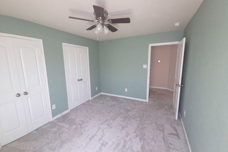 Photo 20 of 39 of 3001 Gilchrist Dr, Lorena, TX