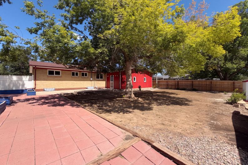 Photo 5 of 29 of 3352 W Aksarben Ave, Littleton, CO