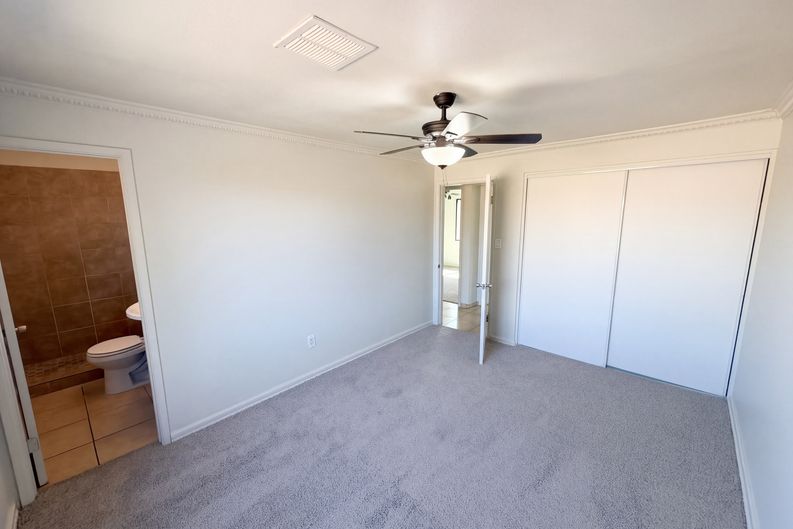 Photo 12 of 32 of 6208 W Alvarado Rd, Phoenix, AZ
