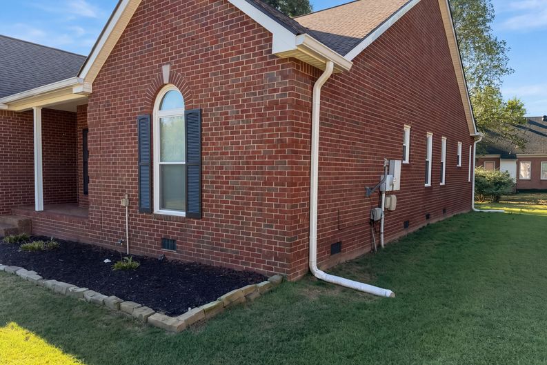 Photo 44 of 49 of 2738 Wales Ct, Thompsons Station, TN