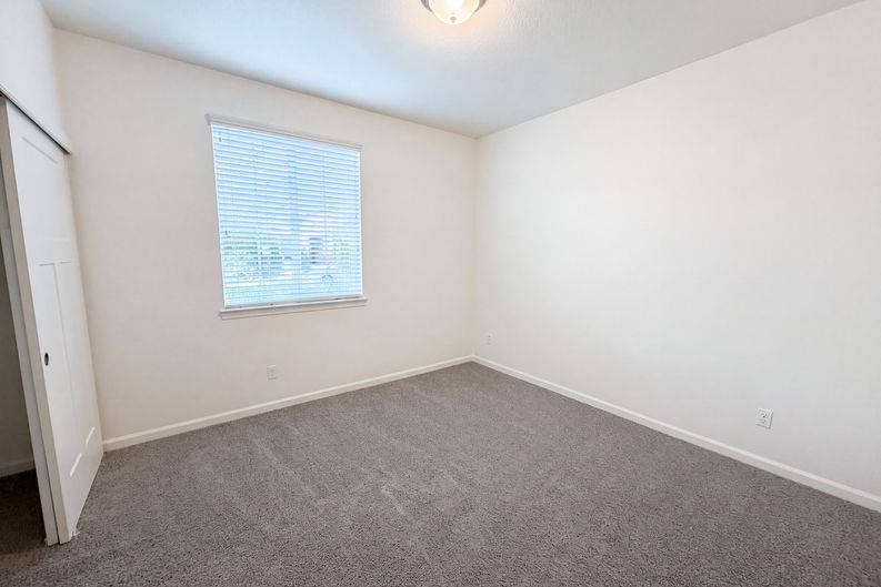 Photo 16 of 39 of 5022 Birch Valley Way, Rancho Cordova, CA