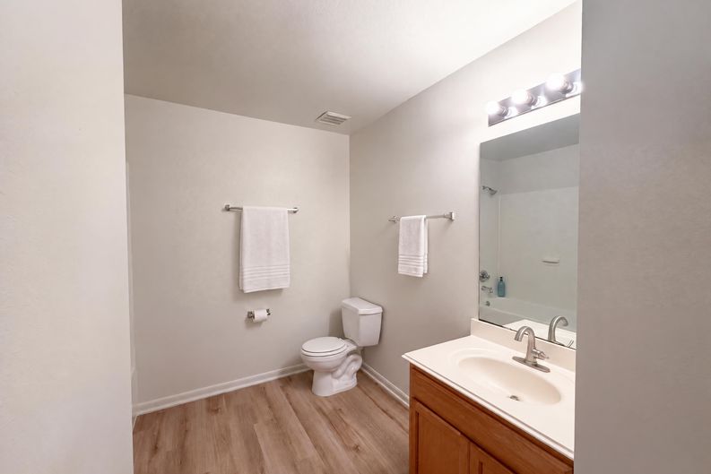 Photo 26 of 49 of 15515 Hollow Cypress Ct, Houston, TX