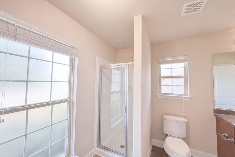 Photo 17 of 20 of 316 Vincent St, Alabaster, AL