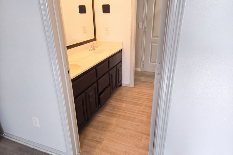 Photo 17 of 26 of 2116 S 6th St, McAllen, TX
