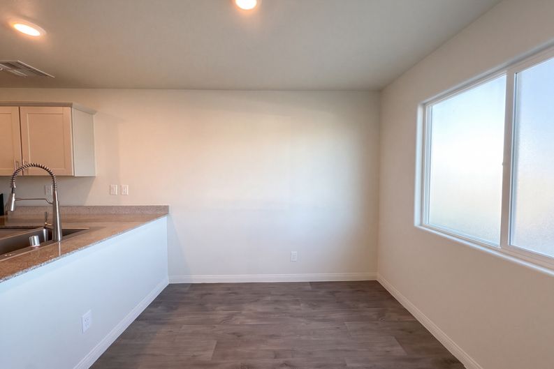 Photo 8 of 19 of 12284 Radiant Sunrise Rd, Las Vegas, NV