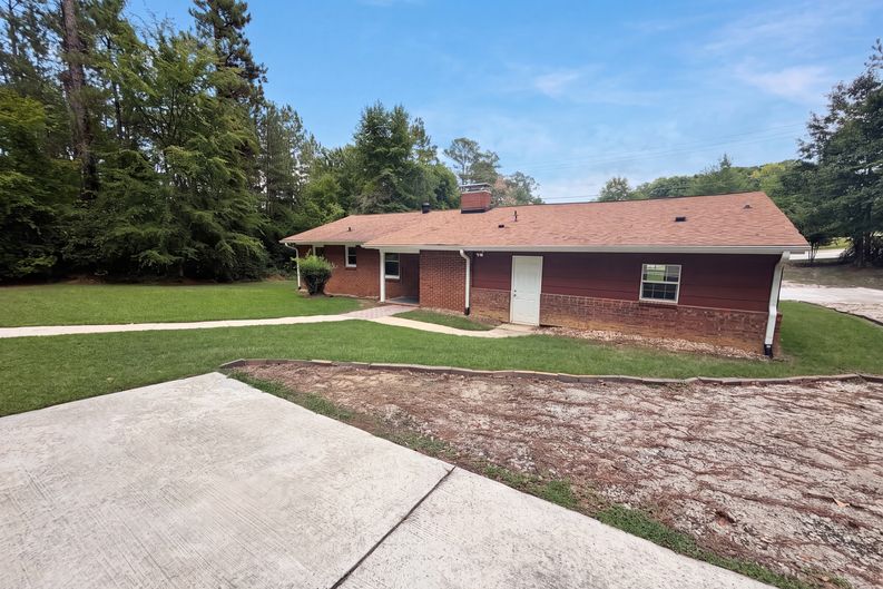 Photo 15 of 17 of 500 Sunnybrook Rd, Raleigh, NC