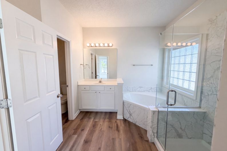 Photo 11 of 20 of 1701 Carnation Dr, Durham, NC