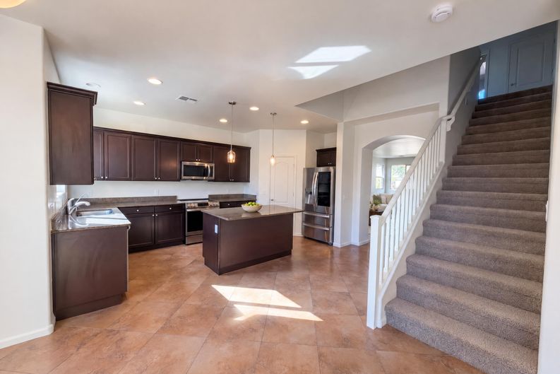 Photo 8 of 47 of 3551 E Constitution Dr, Gilbert, AZ