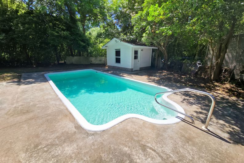 Photo 25 of 27 of 1610 Battery Creek Rd, Beaufort, SC