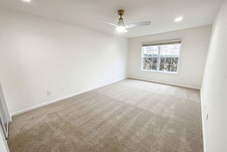 Photo 15 of 24 of 6584 Snowbird Ln, Douglasville, GA