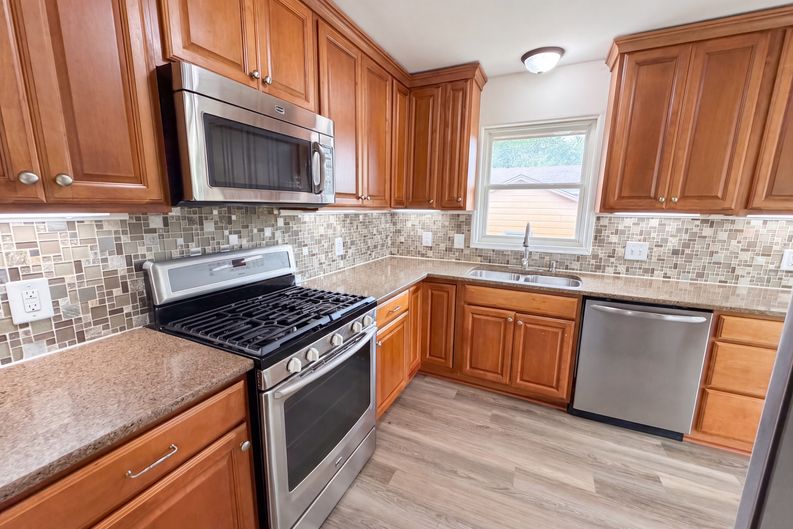 Photo 12 of 26 of 14025 Partridge St NW, Andover, MN