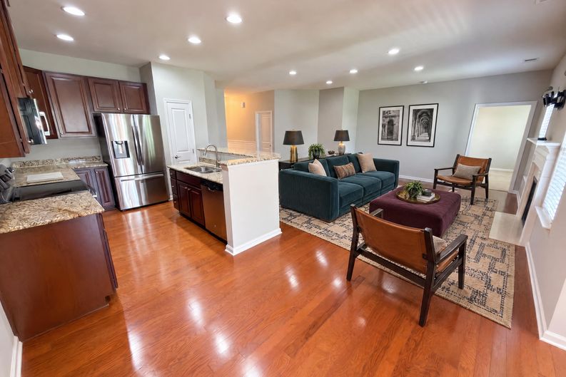Photo 7 of 16 of 1006 Oakmere Rd, Waxhaw, NC
