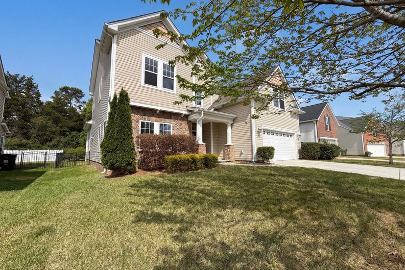Photo 21 of 27 of 9696 Ravenscroft Ln NW, Concord, NC
