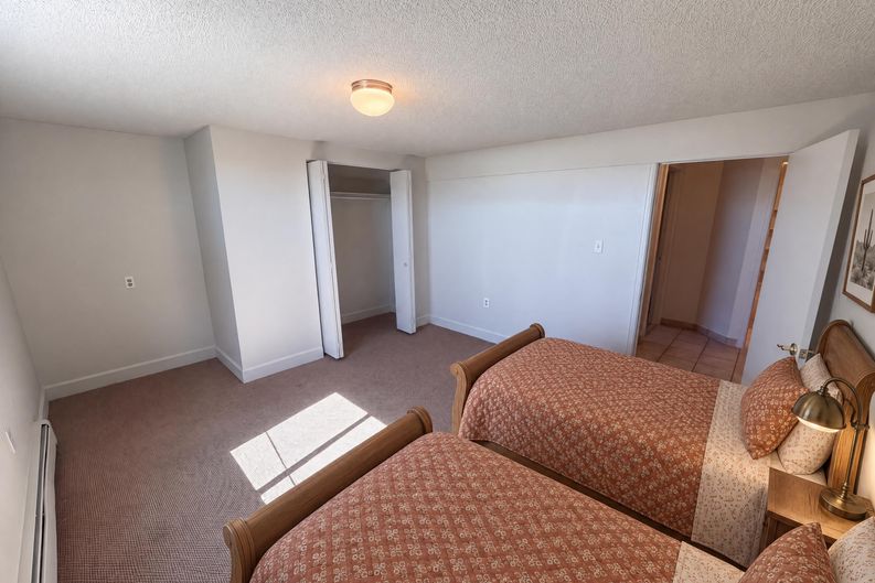 Photo 29 of 63 of 7811 W 62nd Ave, Arvada, CO