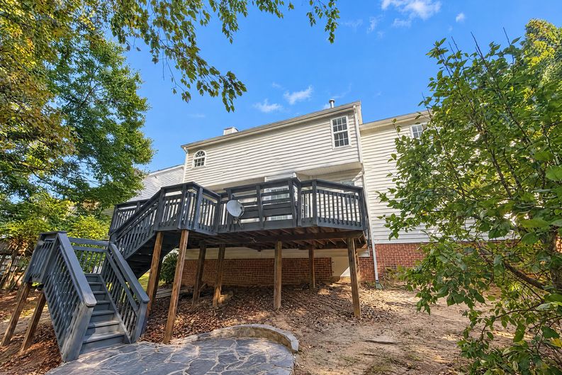 Photo 23 of 25 of 6113 Remington Lake Dr, Raleigh, NC