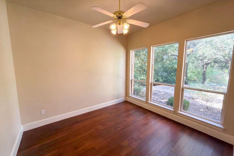 Photo 12 of 29 of 9313 Dosier Cv W, Fort Worth, TX