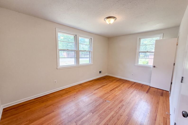 Photo 7 of 19 of 20 Moonglo Cir, Columbia, SC