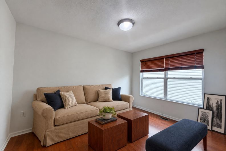Photo 18 of 51 of 7966 Lazelle Woods Dr, Westerville, OH