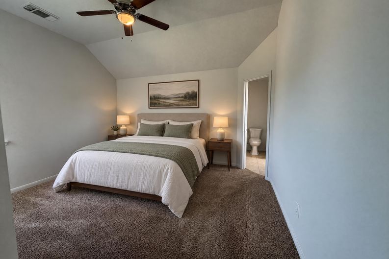 Photo 13 of 21 of 3911 Teal Vista Ct, Fresno, TX