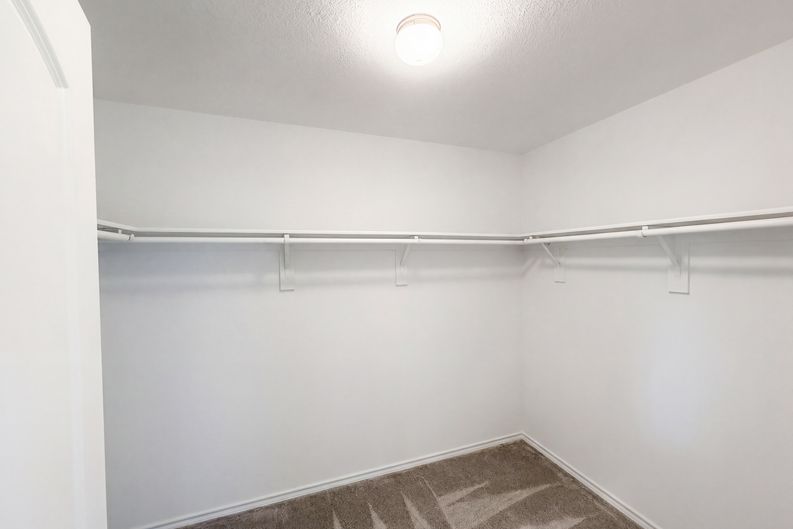 Photo 18 of 19 of 1631 Glade Meadows Dr, Joshua, TX