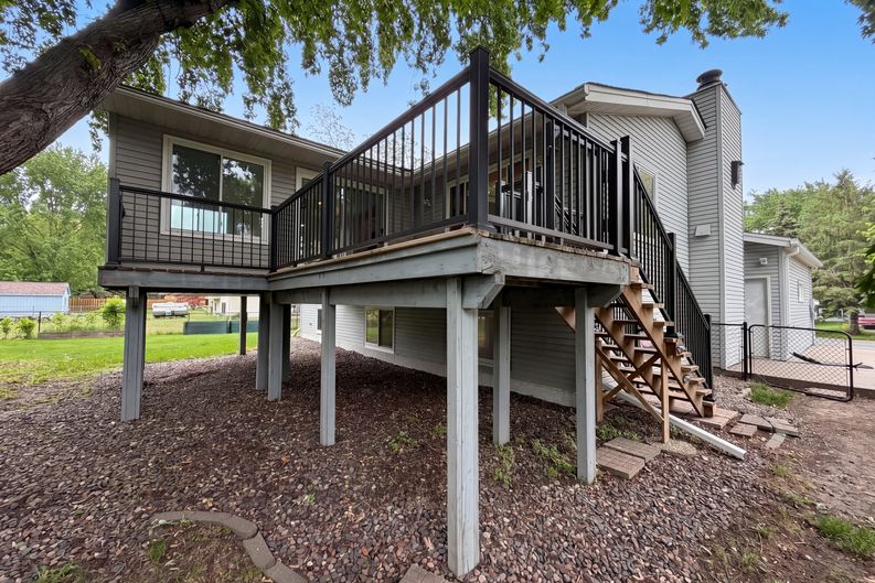 Photo 5 of 24 of 11878 100th Pl N, Maple Grove, MN