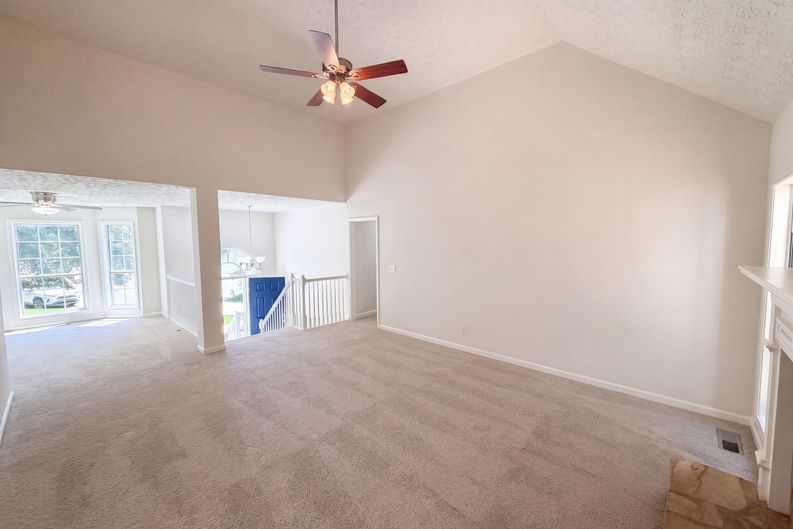 Photo 6 of 56 of 7830 Mosswood Ln, Gainesville, GA