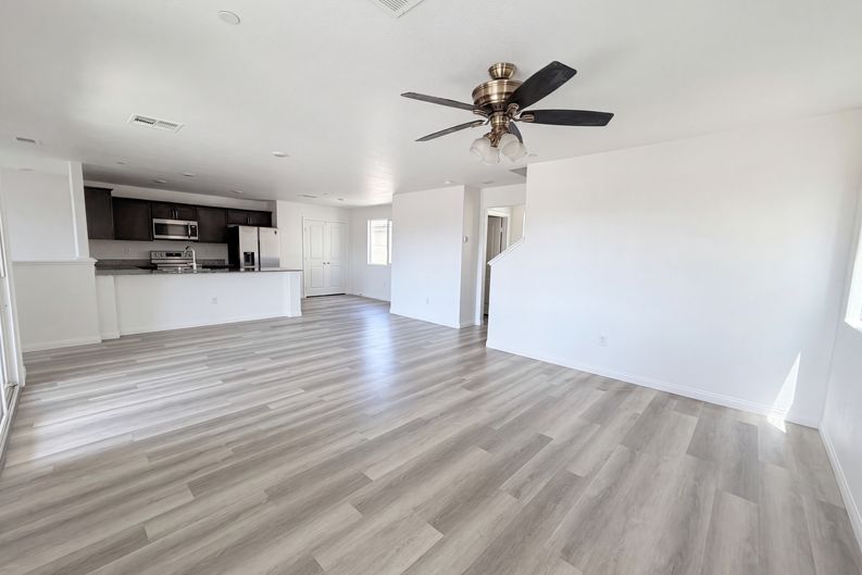 Photo 8 of 41 of 6875 Crimson Shadow St, North Las Vegas, NV