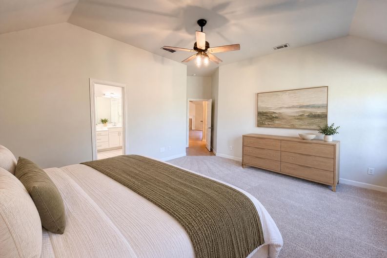 Photo 12 of 21 of 2961 Salado Trl, Fort Worth, TX