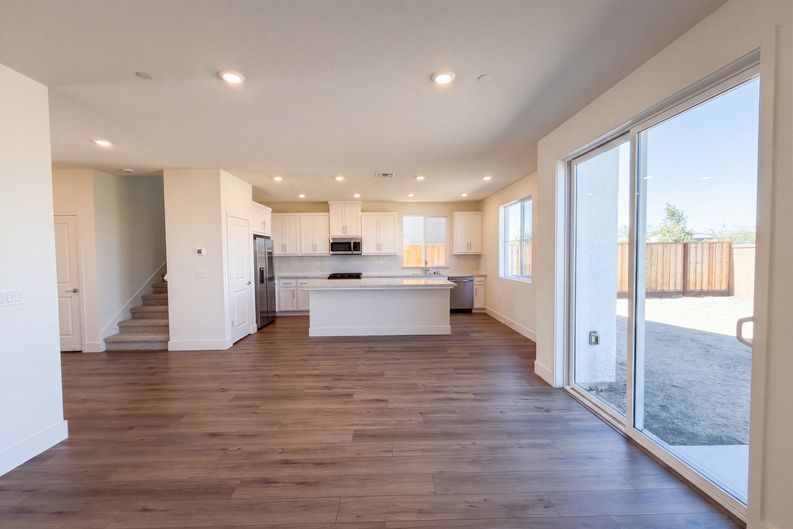 Photo 10 of 22 of 3627 Junefield St, Tracy, CA