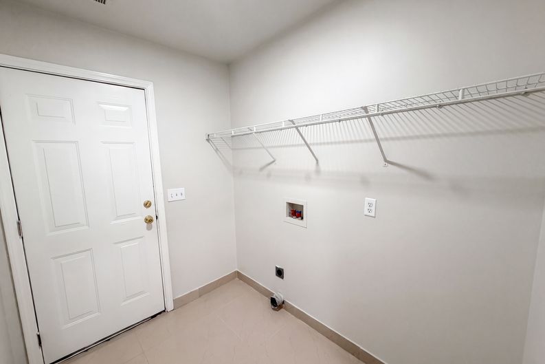Photo 11 of 21 of 249 Hollingsworth Ln, Lexington, SC
