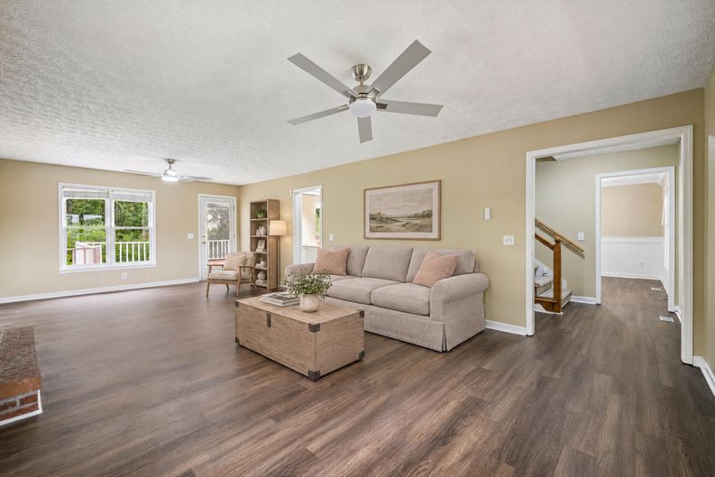 Photo 11 of 34 of 2321 Murdock Rd, Marietta, GA