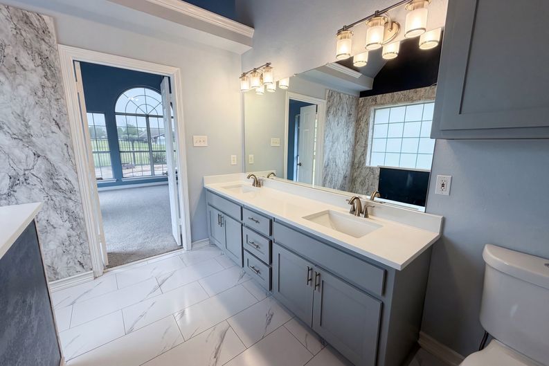 Photo 16 of 22 of 4014 Ovilla Rd, Waxahachie, TX