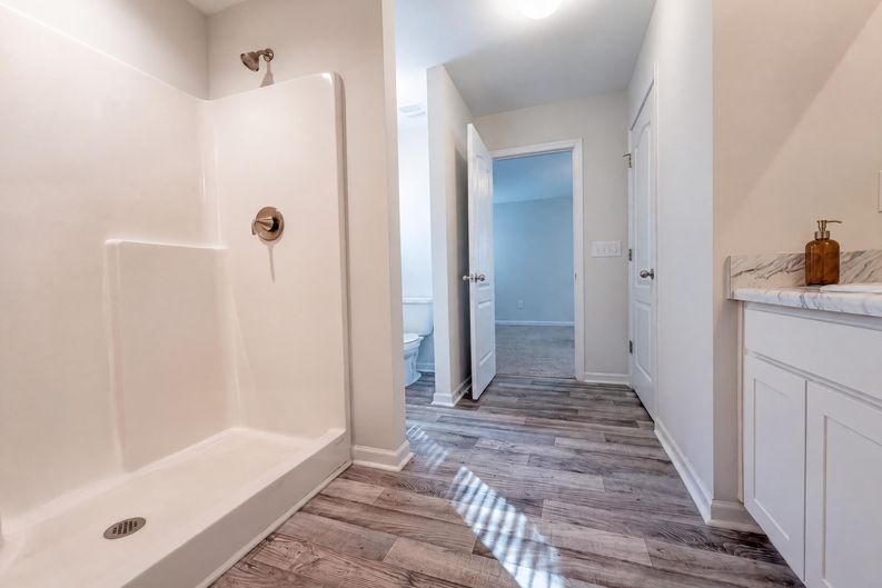 Photo 9 of 16 of 4066 Calloway Rd, Raeford, NC