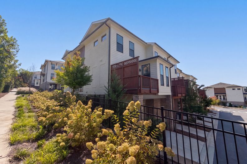 Photo 30 of 35 of 415 Olmstead Way, Alpharetta, GA