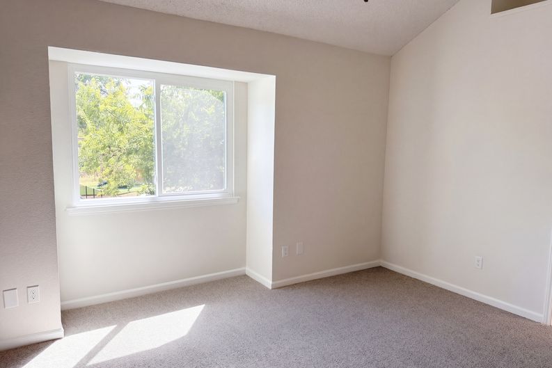 Photo 12 of 23 of 832 Brockden Dr, Mesquite, TX