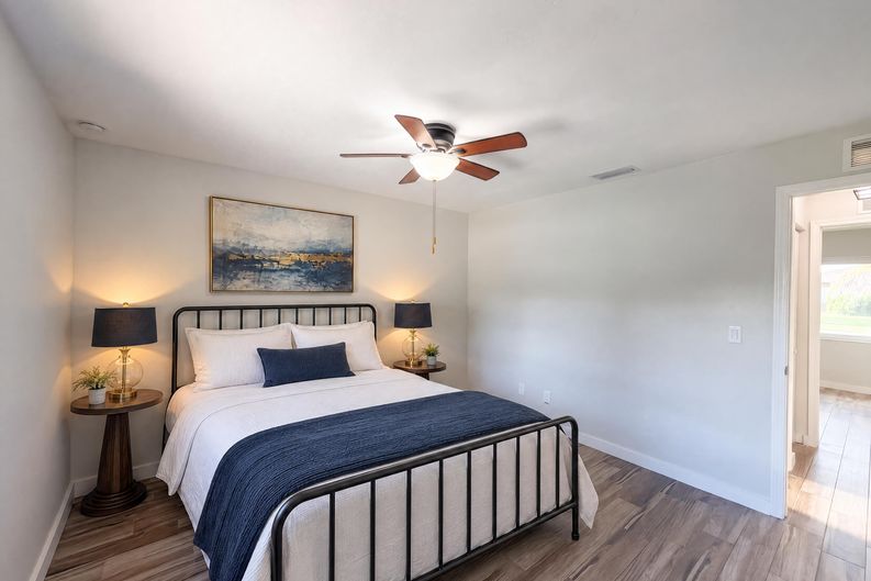 Photo 12 of 20 of 789 Little Pine Dr, South Daytona, FL