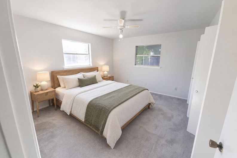 Photo 8 of 21 of 1817 Volga Dr, Corpus Christi, TX