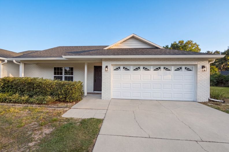 Photo 18 of 20 of 546 Penns Neck Dr, Deland, FL