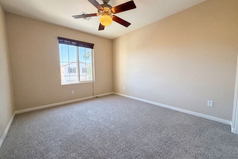 Photo 15 of 23 of 6472 Haypress Ct, Las Vegas, NV
