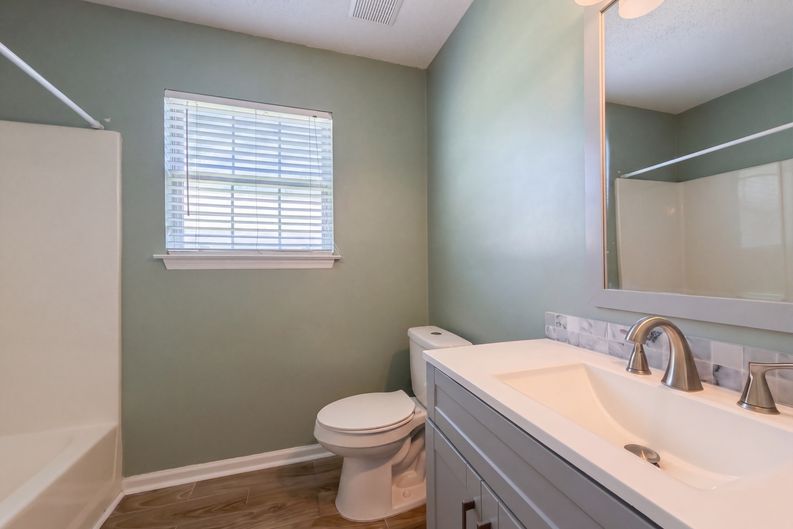 Photo 19 of 29 of 220 Chestnut Ct, Kingsland, GA