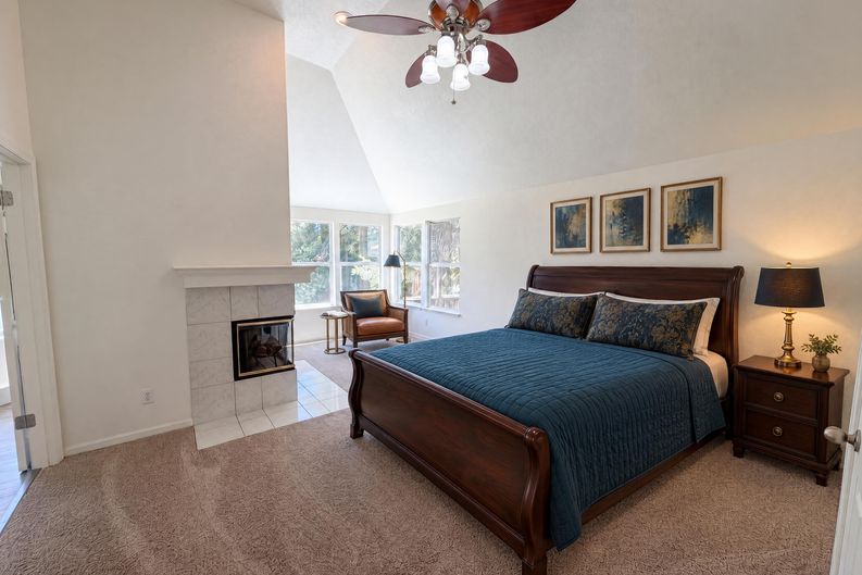Photo 4 of 31 of 4711 Wildflower Ln, Rocklin, CA