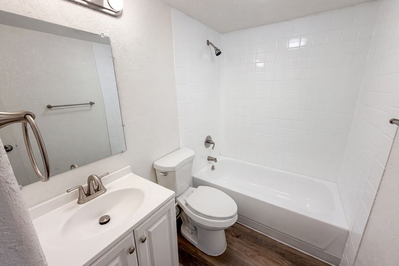 Photo 10 of 20 of 1298 S Perry St, Denver, CO