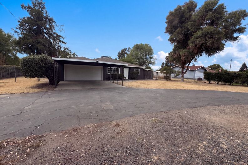 Photo 18 of 24 of 4198 George Ave, Olivehurst, CA