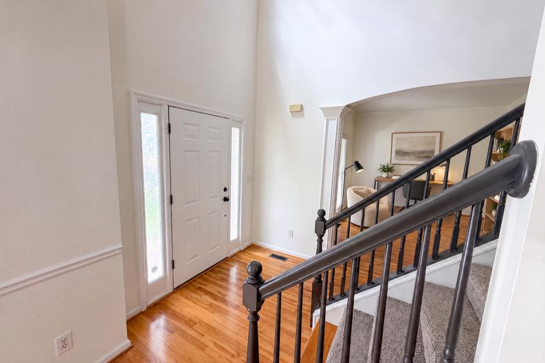 Photo 6 of 58 of 3612 Brookefall Ct, Suwanee, GA